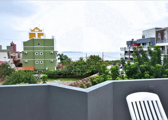 Residencial Melfi 2 Apartamento Com Piscina Bombinhas